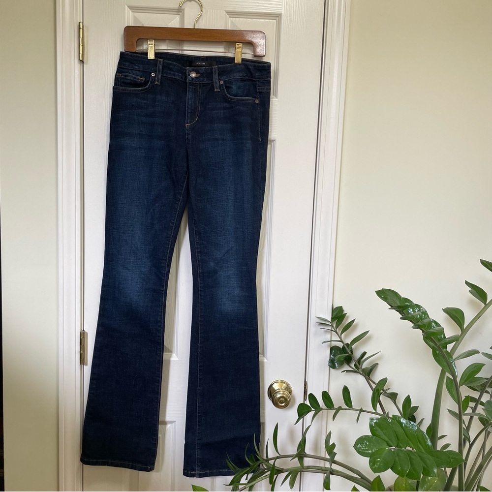 Joes Jeans Dark Wash Chrissy Slim Fit Mini Boot Cut Jeans 29